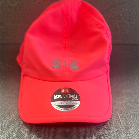 Under Armour Pink Cap - Picture 1 of 8